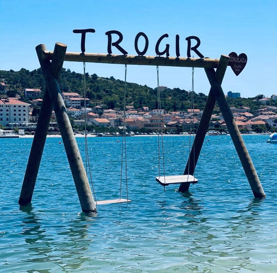 Luxor Apartment Trogir Eksteriør bilde
